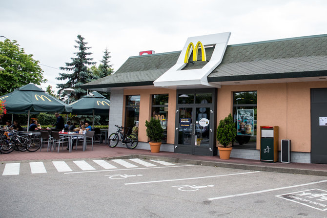 Mariaus Vizbaro / 15min nuotr./Greito maisto restoranas „McDonalds“