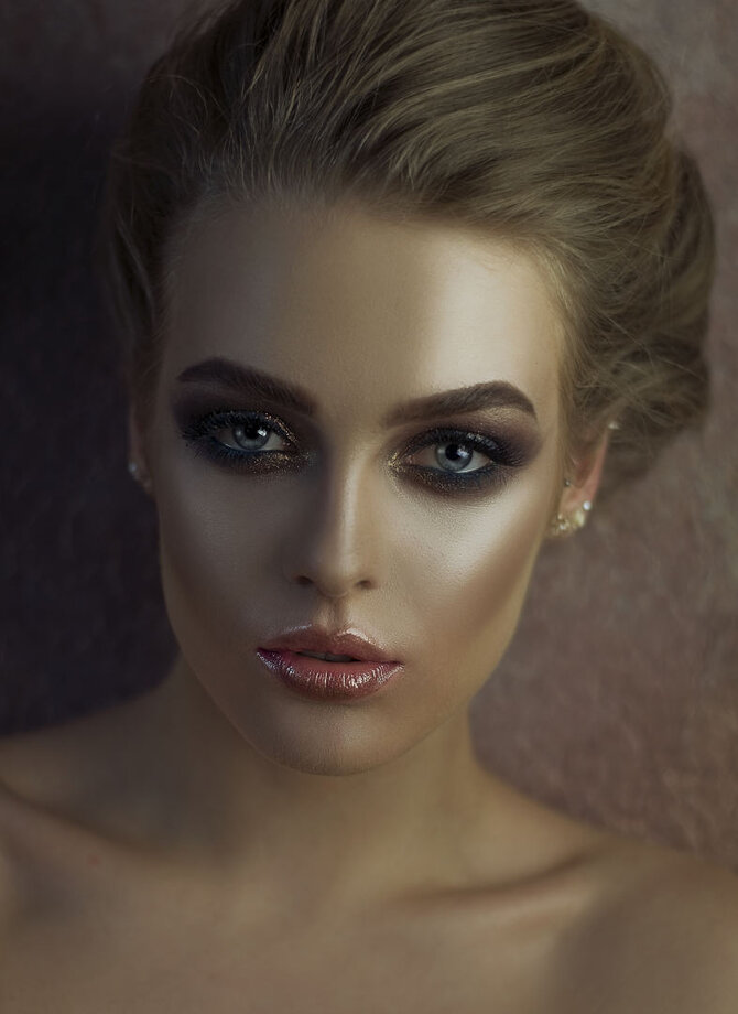Evelinos Šumilovaitės nuotr./Modelis Paulina Mitkevičiūtė, makiažas ir šukuosena O.Vasilevičės