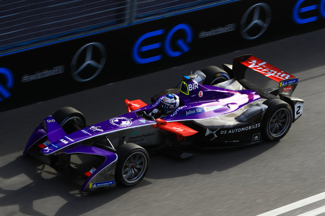 Formulės E nuotr./„DS Virgin Racing“ komandos bolidas