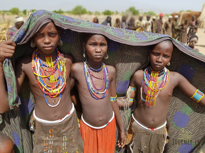 Asmeninio albumo nuotr./A.Morkūno įspūdžiai iš Etiopijos genčių gyvenimo