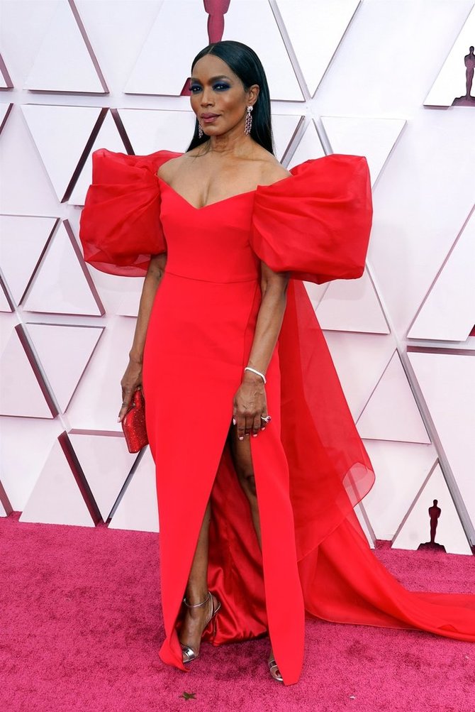 Vida Press nuotr./Angela Bassett