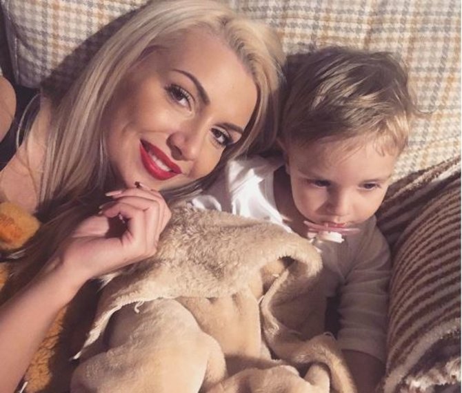 Instagram nuotr./Monika Šedžiuvienė su sūnumi