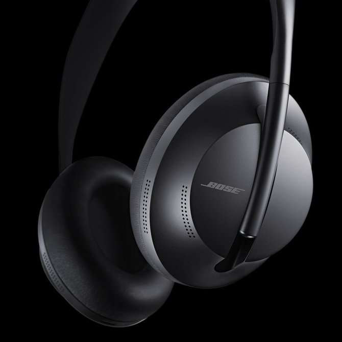 Gamintojo nuotr./Bose Noise Cancelling 700