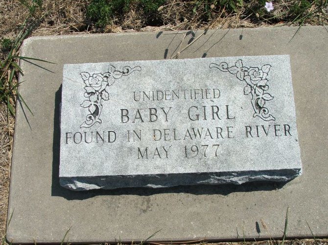  Findagrave nuotr./Neatpažinto kūdikio kapas Kanzaso valstijoje