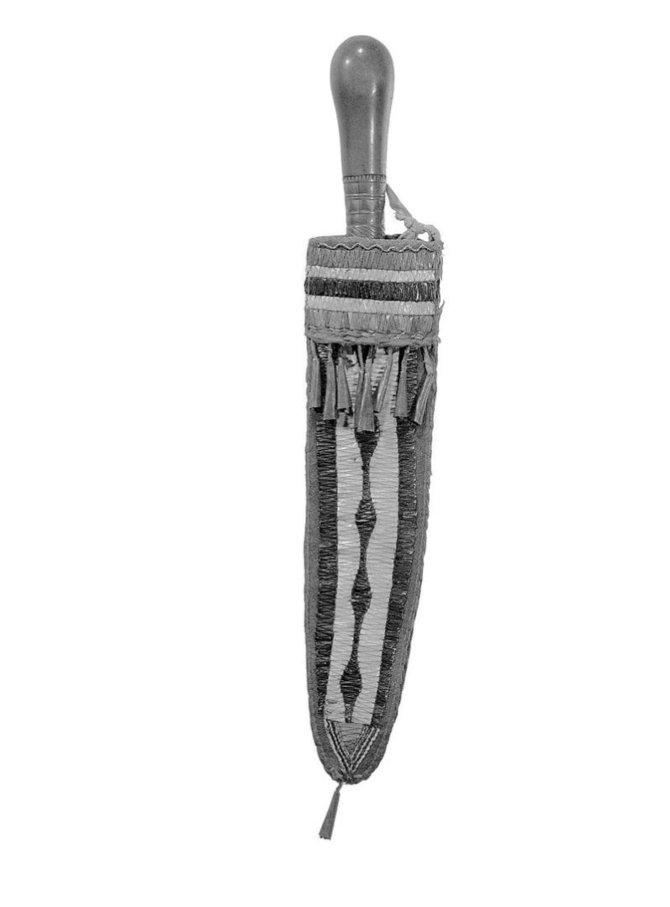 Wikimedia Commons nuotr./19 amžiaus skalpavimo peilis, saugomas Bruklino muziejuje