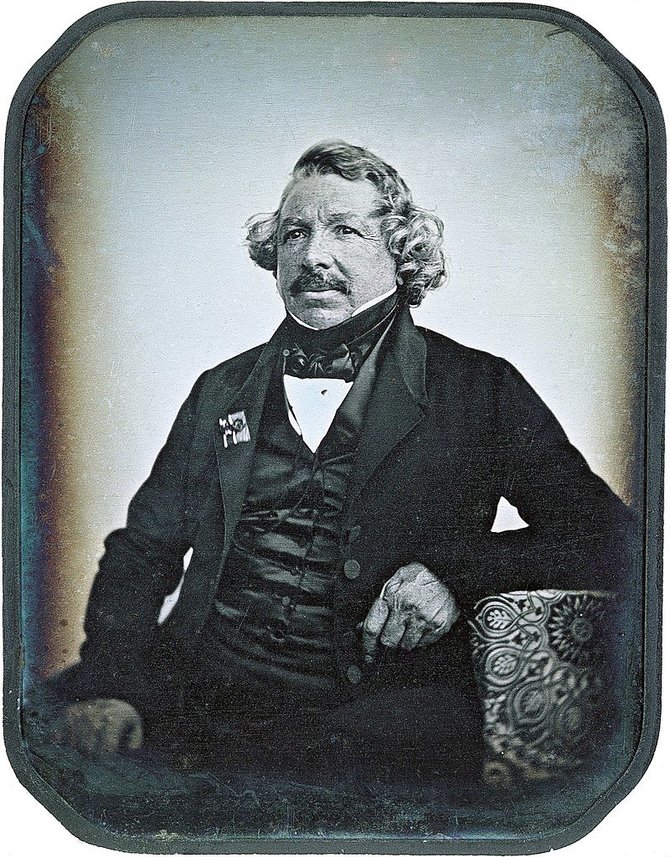 Wikimedia Commons / Public Domain nuotr./Louisas Daguerre'as, įamžintas dagerotipijos būdu 1845 m.