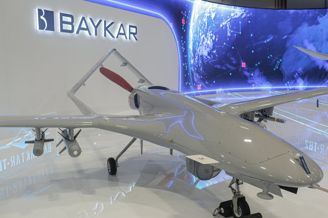 Scanpix / DPA nuotr./Turkiškas „Bayraktar“ dronas