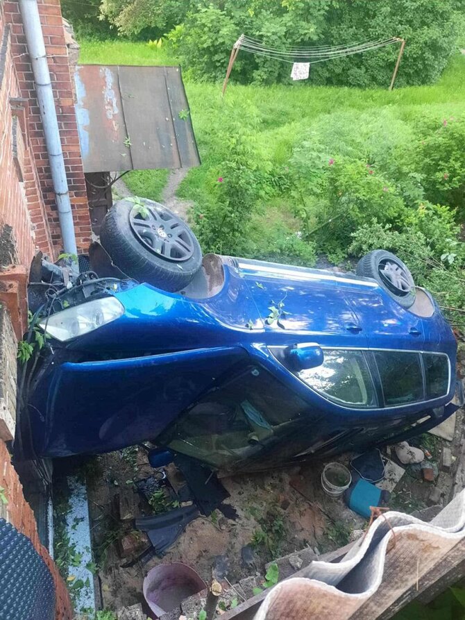 15min skaitytojo nuotr./Avarija Vilniuje, Pramonės gatvėje