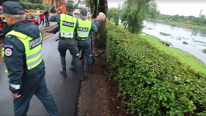 Protestuotojus Kaune išvaikė policija