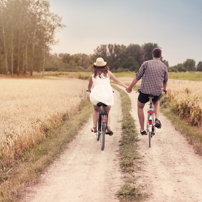 Shutterstock.com /Pora važinėjasi dviračiais