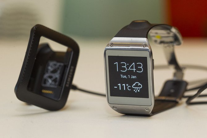 Irmanto Gelūno / 15min nuotr./Išmanusis laikrodis „Samsung Galaxy Gear“