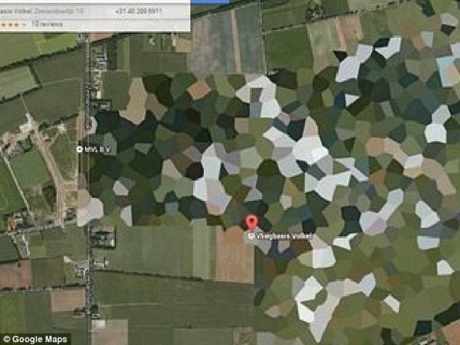 Google Earth/Volkelio karinių oro pajėgų bazė