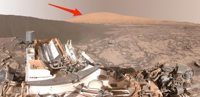 NASA/Curiosity nuotr./„Curiosity“ nufotografavo Marso kopas
