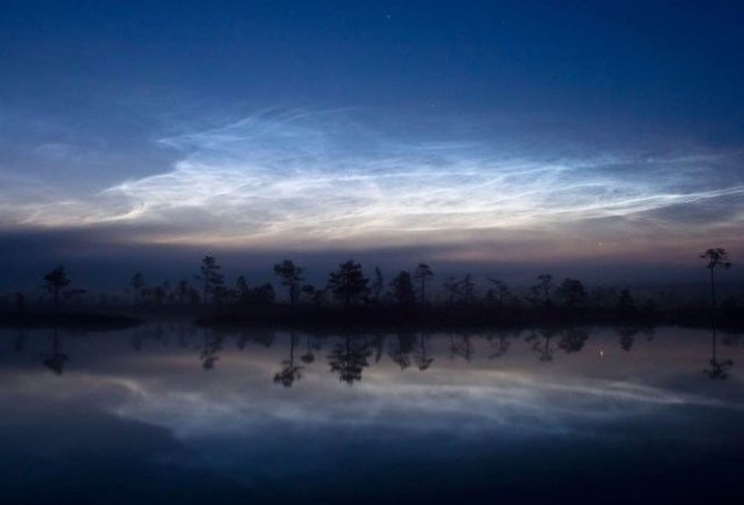 Skyphoto.com/Paslaptingas sidabriškųjų debesų švytėjimas