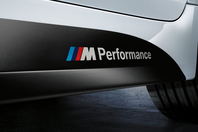 BMW nuotr./„BMW M Performance“ apdaila 5 serijos sedanui 