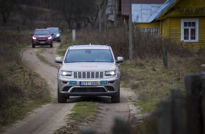 Lietuvos žurnalistų aut/„Jeep Grand Cherokee“