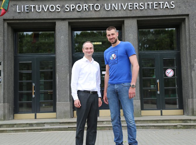 Profesionalūs sportininkai renkasi studijas Lietuvos sporto universitete. 