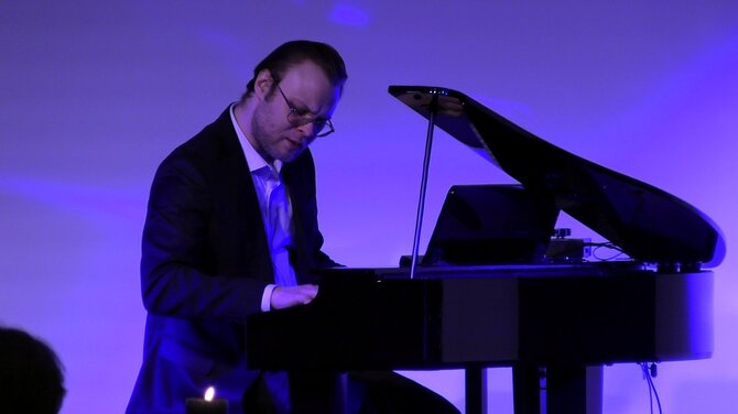Asmeninio albumo nuotr./Pianisto Lino Karaliūno foto