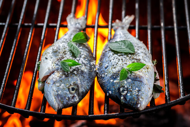 Shutterstock nuotr./Grilyje kepta dorada.