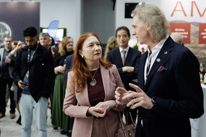 Vyginto Skaraičio nuotr./Rumunijos ambasadorė Adriana Čiamba