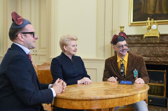 Roberto Dačkaus nuotr./Mauzeris ir Sūrskis su Dalia Grybauskaite