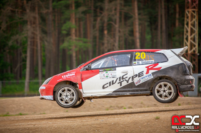 Rallycross.lv/Kalvis Zalaiskalns nuotr./Varžybų akimirka