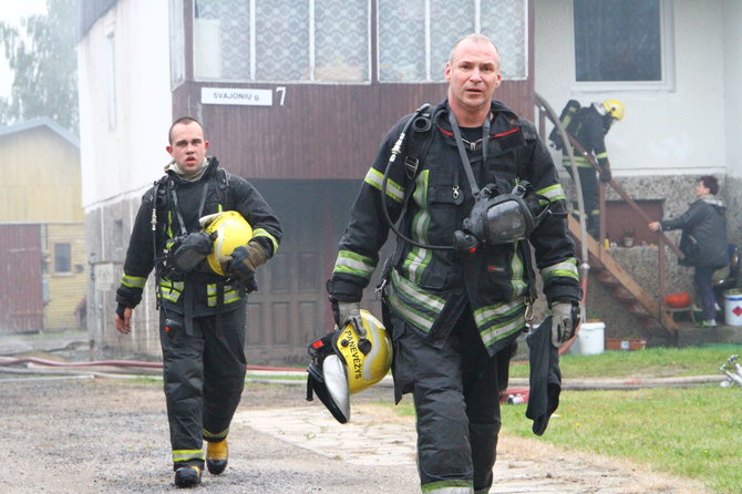 Tomo Markelevičiaus / 15min nuotr./Gaisro vietoje