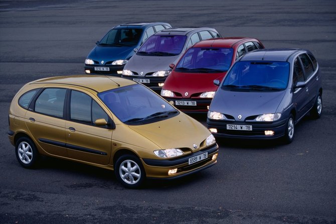 „Renault“ nuotr./Pirmosios kartos „Renault Scenic“