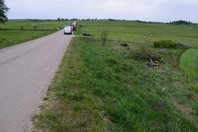 Lietuvos policijos nuotr./Avarijos vietoje