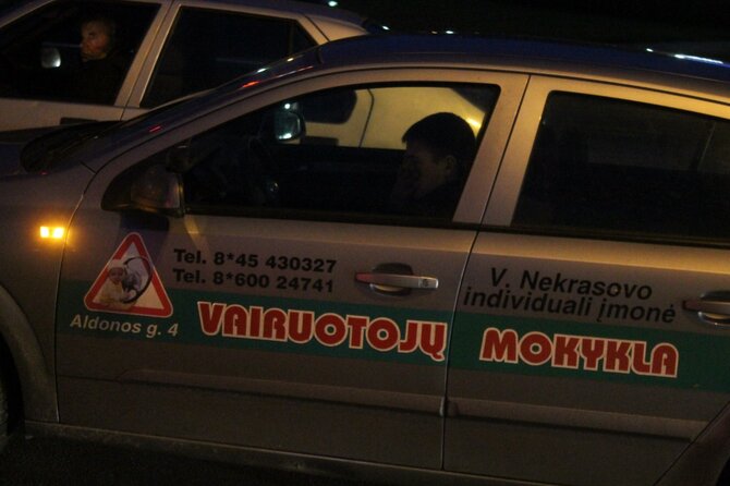 T. Markelevičiaus nuotr./Mokomojo ir „VW Passat“ avarija