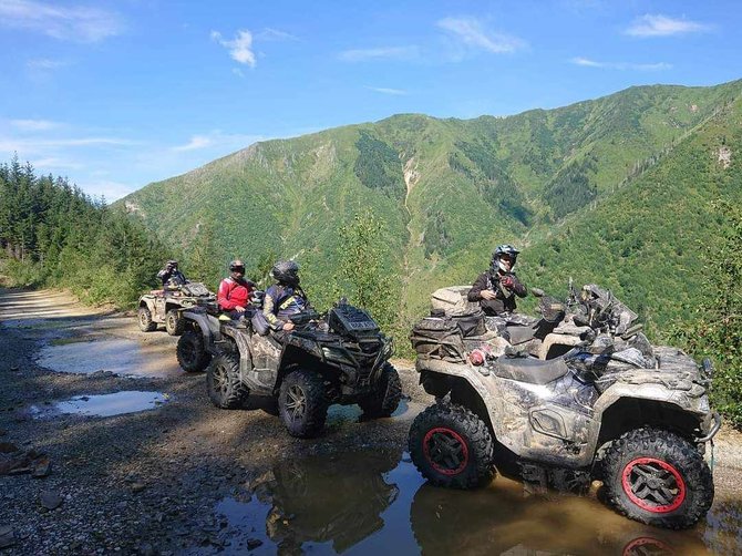 Organizatorių nuotr./„ATV Turizmo“ stovykla Rumunijoje