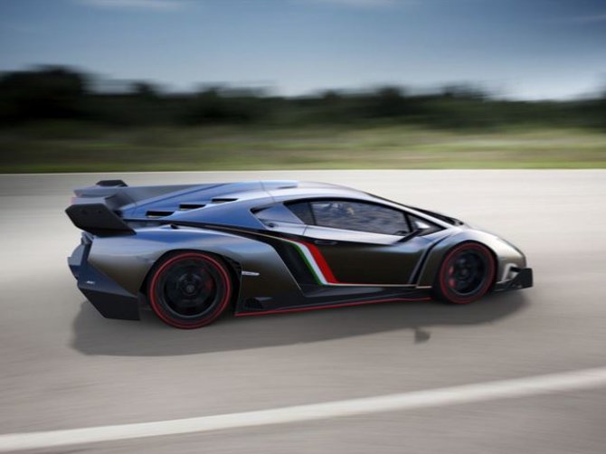 „Lamborghini” nuotr./Pirmasis „Lamborghini Veneno“