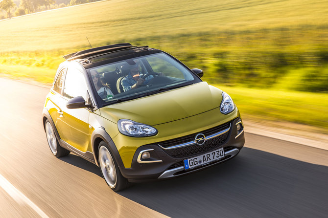 „Opel“ nuotr./Naujas „Opel Adam Rocks“
