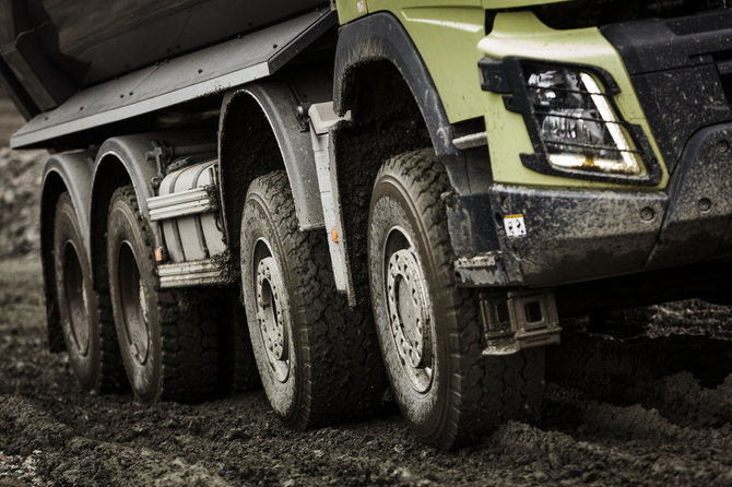 „Volvo Trucks“ nuotr./„Automatic Traction Control“