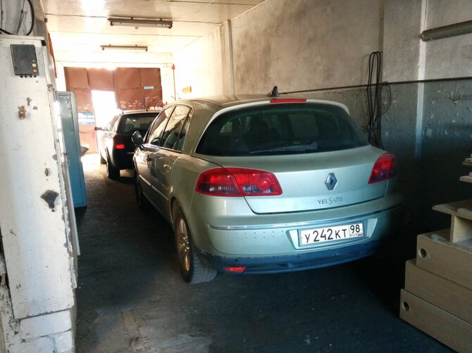 Tomo Markelevičiaus nuotr./Sulaikytas „Renault Vel Satis“