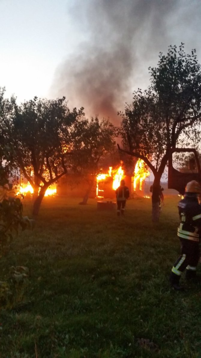 15min.lt skaitytojų nuotr./Gaisro vietoje