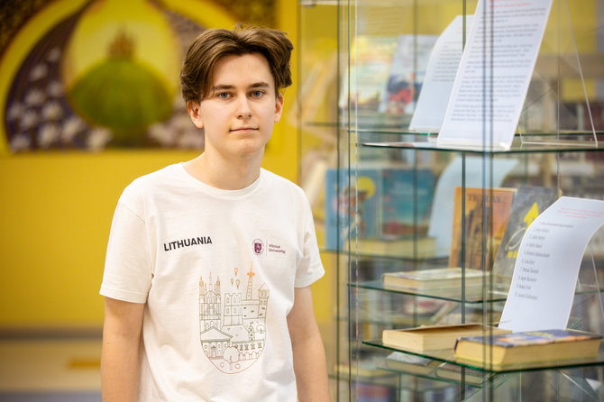 15min/Andriui Gasiukevičiui suteiktas Lietuvos mokinių matematikos olimpiados laureato vardas, nes net trijose olimpiados jis yra laimėjęs I–III vietas!