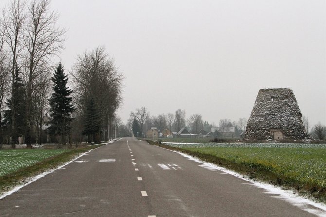 Alvydo Januševičiaus / 15min nuotr./Žmogžudystės sukrėstas Mekių kaimas 