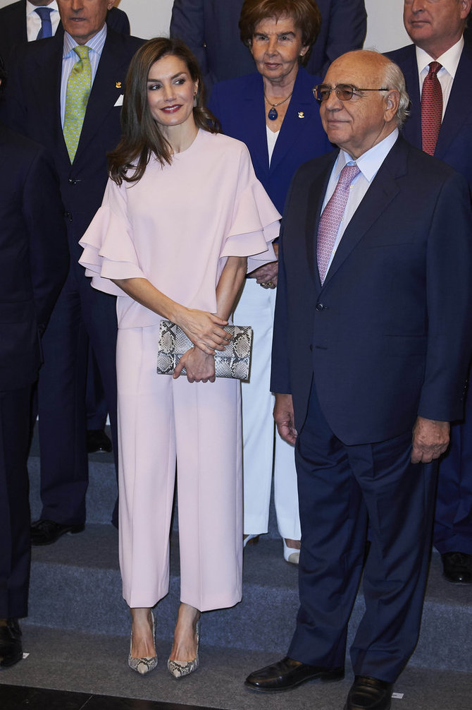 Vida Press nuotr./Ispanijos karalienė Letizia (2017 m.)