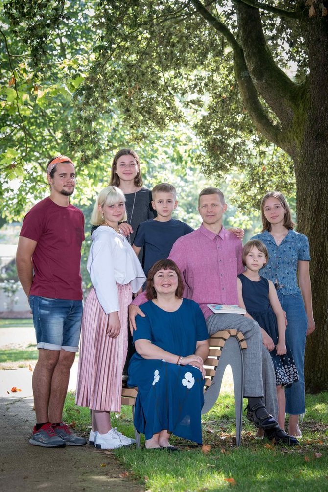 Asmeninio archyvo nuotr. /Aurima Dilienė su šeima