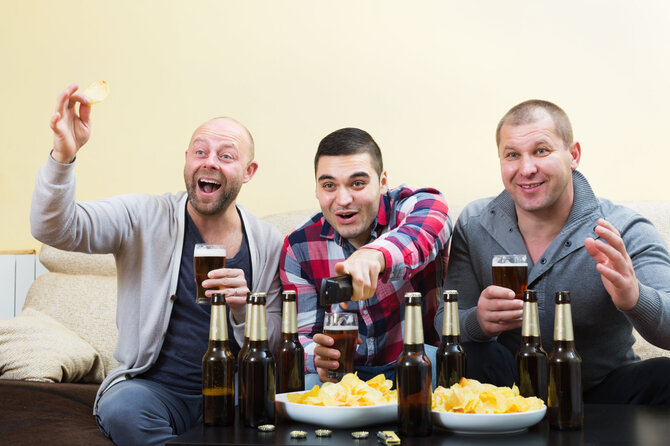 Shutterstock nuotr./Draugų vakarėlis.