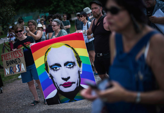 AFP/„Scanpix“ nuotr./Protestuotojai Helsinkyje