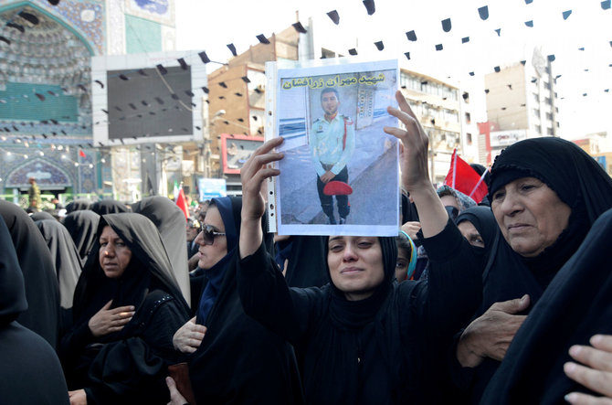 „Reuters“/„Scanpix“ nuotr./Irane laidojamos teroro atakos Ahvaze aukos