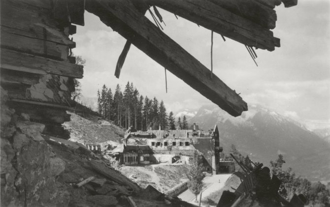 akg-images / „Scanpix“ nuotr./Berghofas buvo susprogdintas 1952 metais