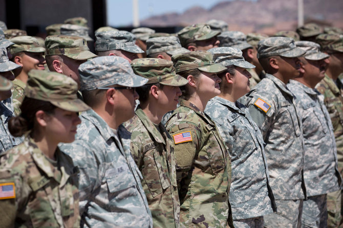 AFP/„Scanpix“ nuotr./Arizonos Nacionalinės gvardijos nariai