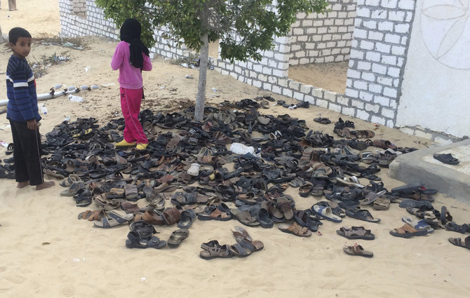 „Scanpix“/AP nuotr./Atakos Ravdos mečetėje aukų batai