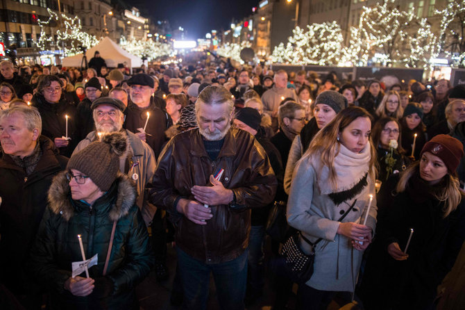 AFP/„Scanpix“ nuotr./50-ųjų Jano Palacho mirties metinių minėjimas