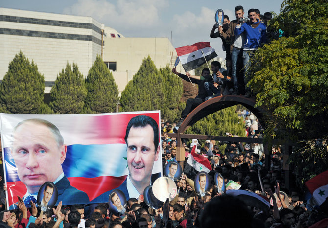 „Scanpix“ nuotr./Mitinguose skamba liaupsės B.al-Assadui ir V.Putinui