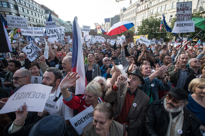 AFP/„Scanpix“ nuotr./Protestai Čekijoje