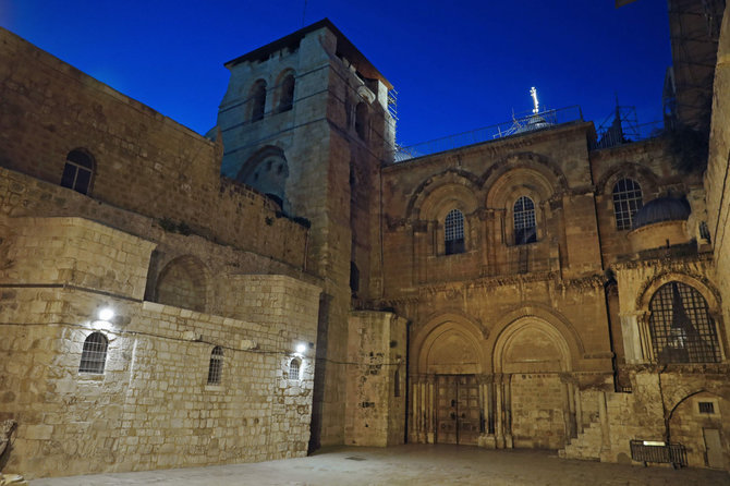 AFP/„Scanpix“ nuotr./Uždaryta Jeruzalės Kristaus Kapo bažnyčia
